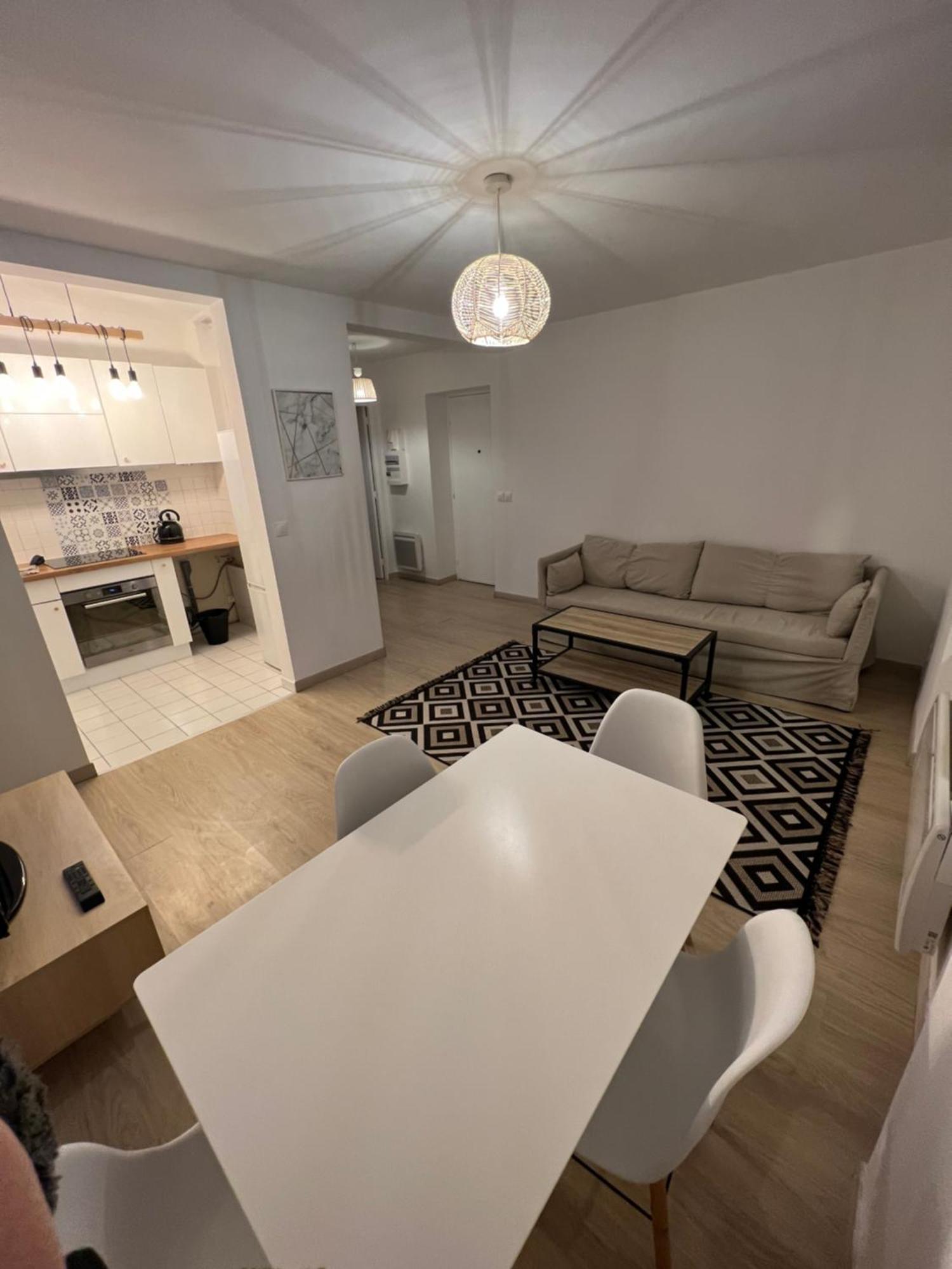 Appartement Lumineux A 2 Pas D'Enghien Монморансі Екстер'єр фото